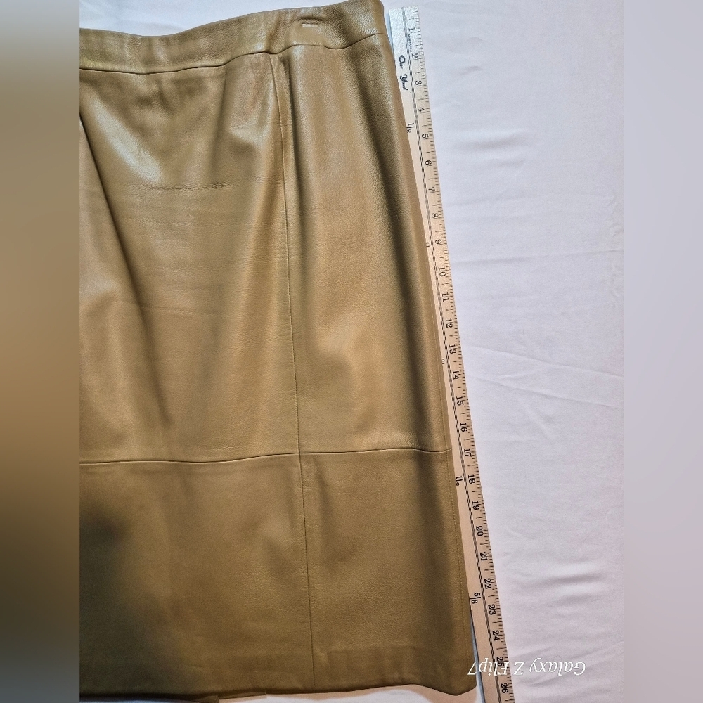 Talbots Petites 100% Genuine Leather Pencil Skirt - Camel / Tan - Size 14P - Picture 6 of 7